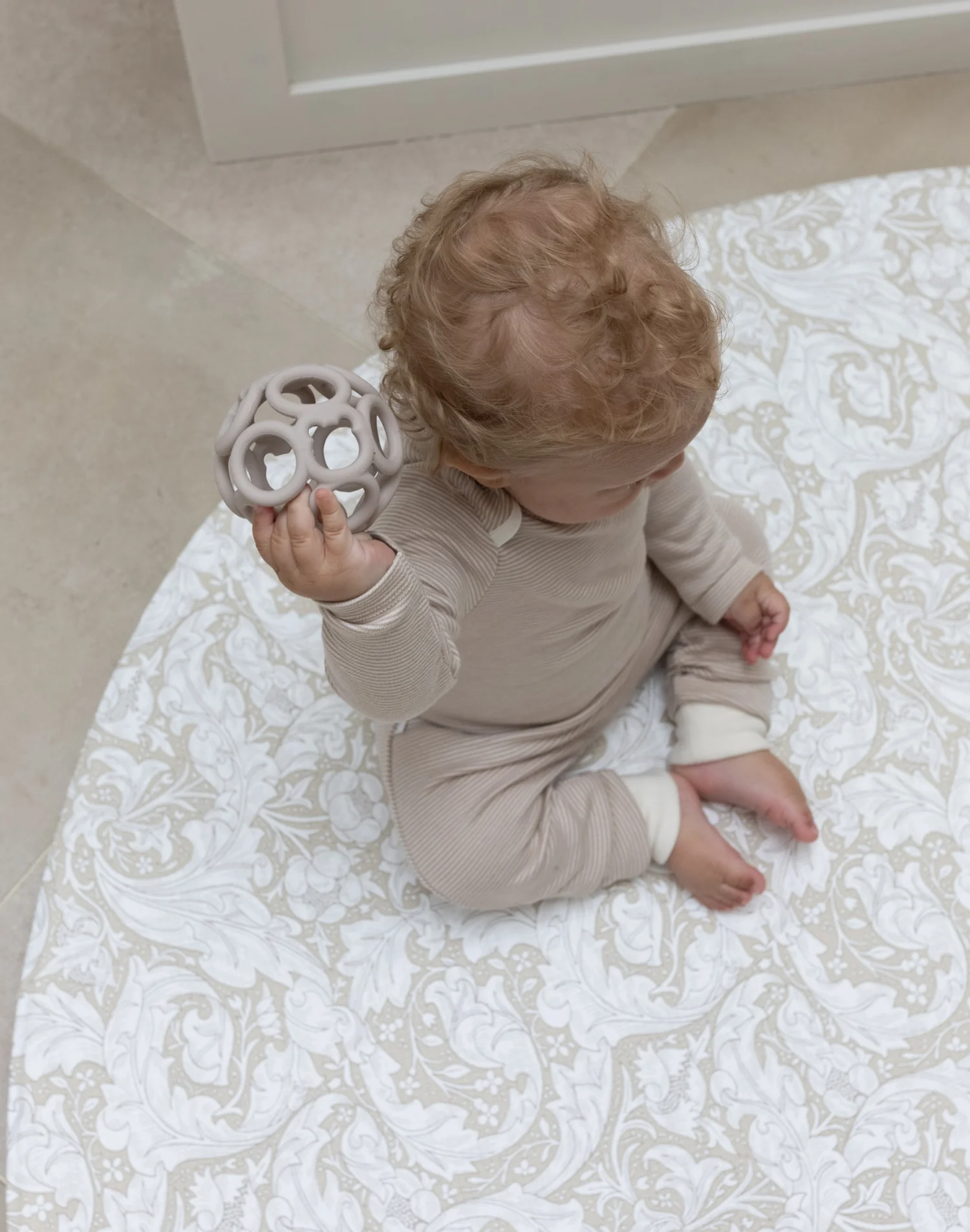 Morris & Co. The Bachelors Button Fired Biscuit Play Mat - Image 6