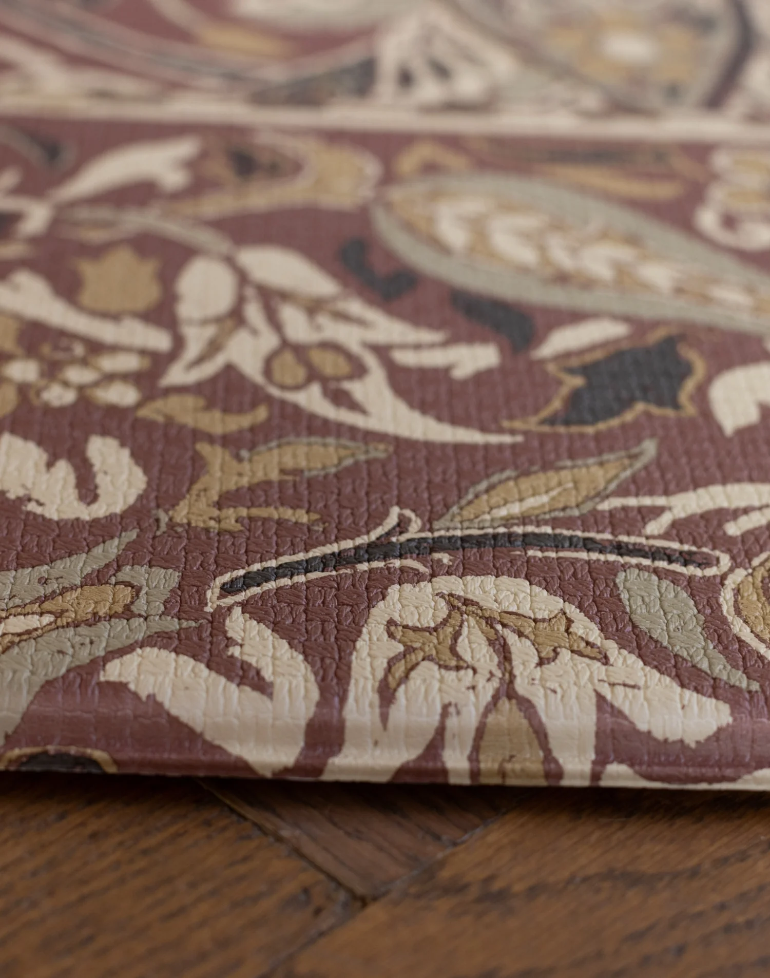 Morris & Co. The Bullerswood Madder Gold Play Mat - Image 5