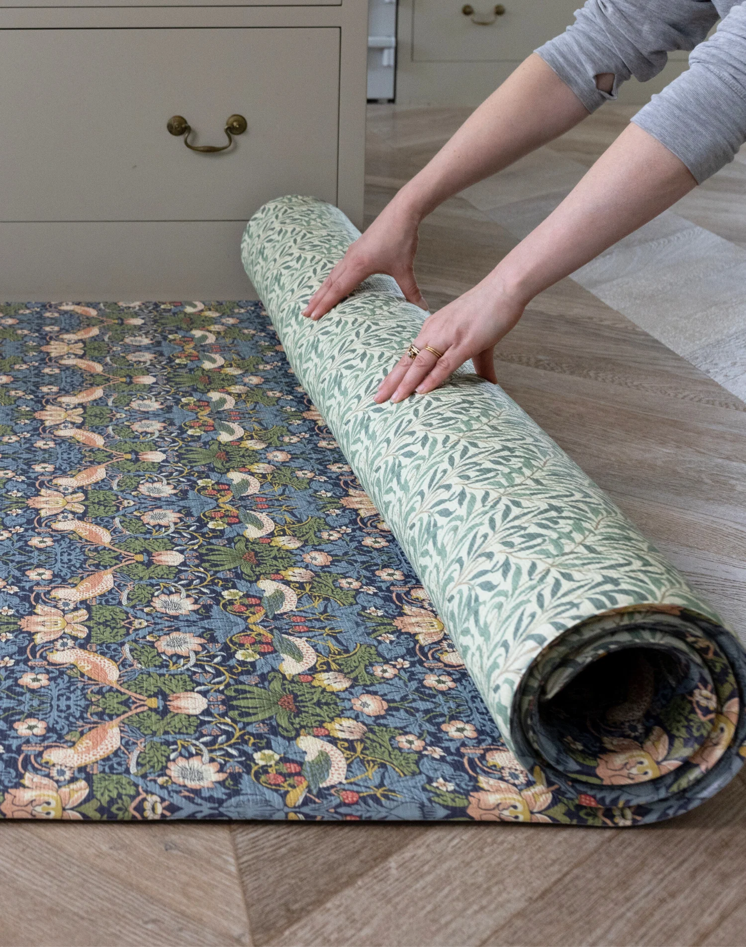 Morris & Co. The Strawberry Thief Play Mat - Image 3