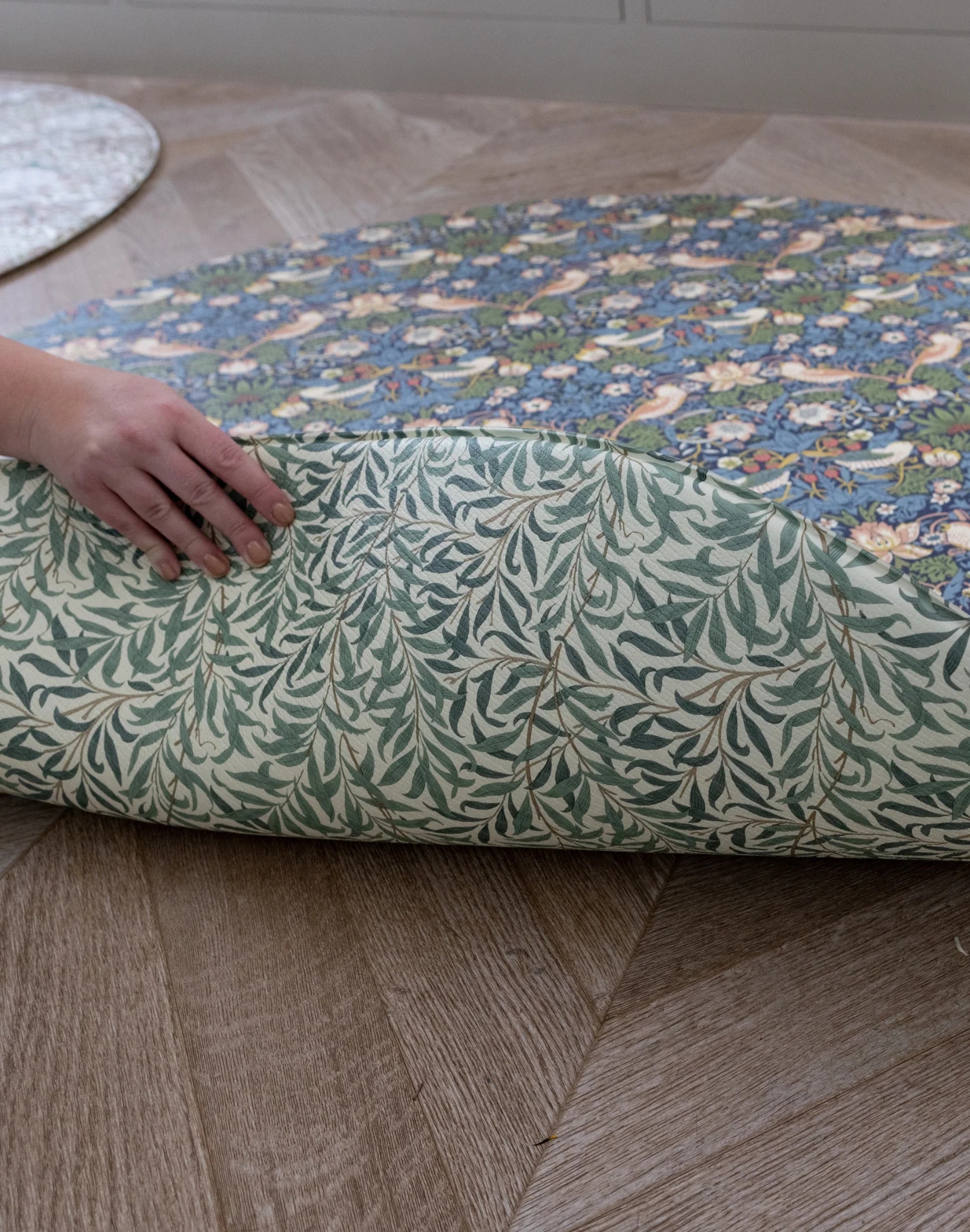 Morris & Co. The Strawberry Thief Play Mat - Image 9