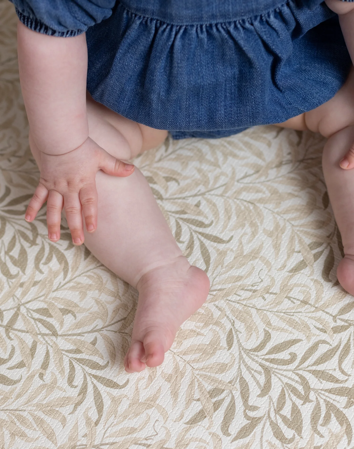 Morris & Co. The Willow Boughs Flax Play Mat - Image 7